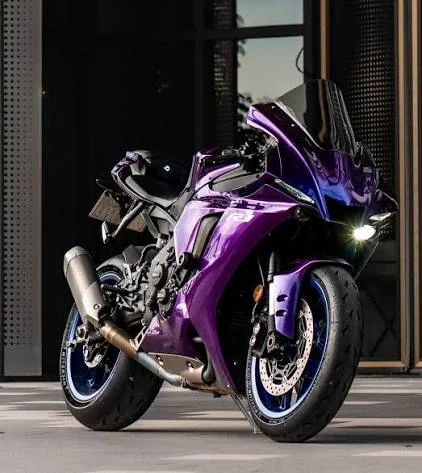 Motorcycle with a purple paint finish