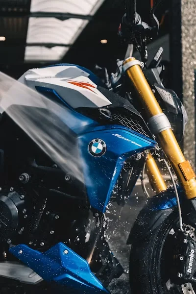 Motorcycle tank, paint and front suspension detail