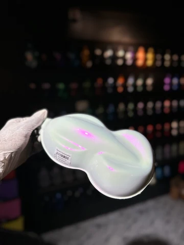 Neom Orchid — finish reference