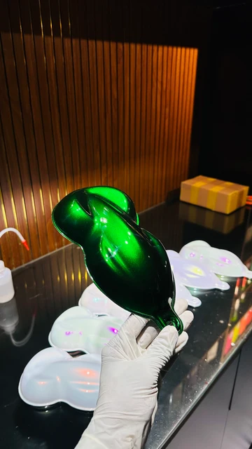 Verde Noir ® — finish reference