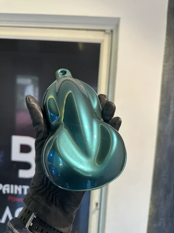 Green Pale — finish reference