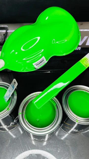Neons catalogue reference